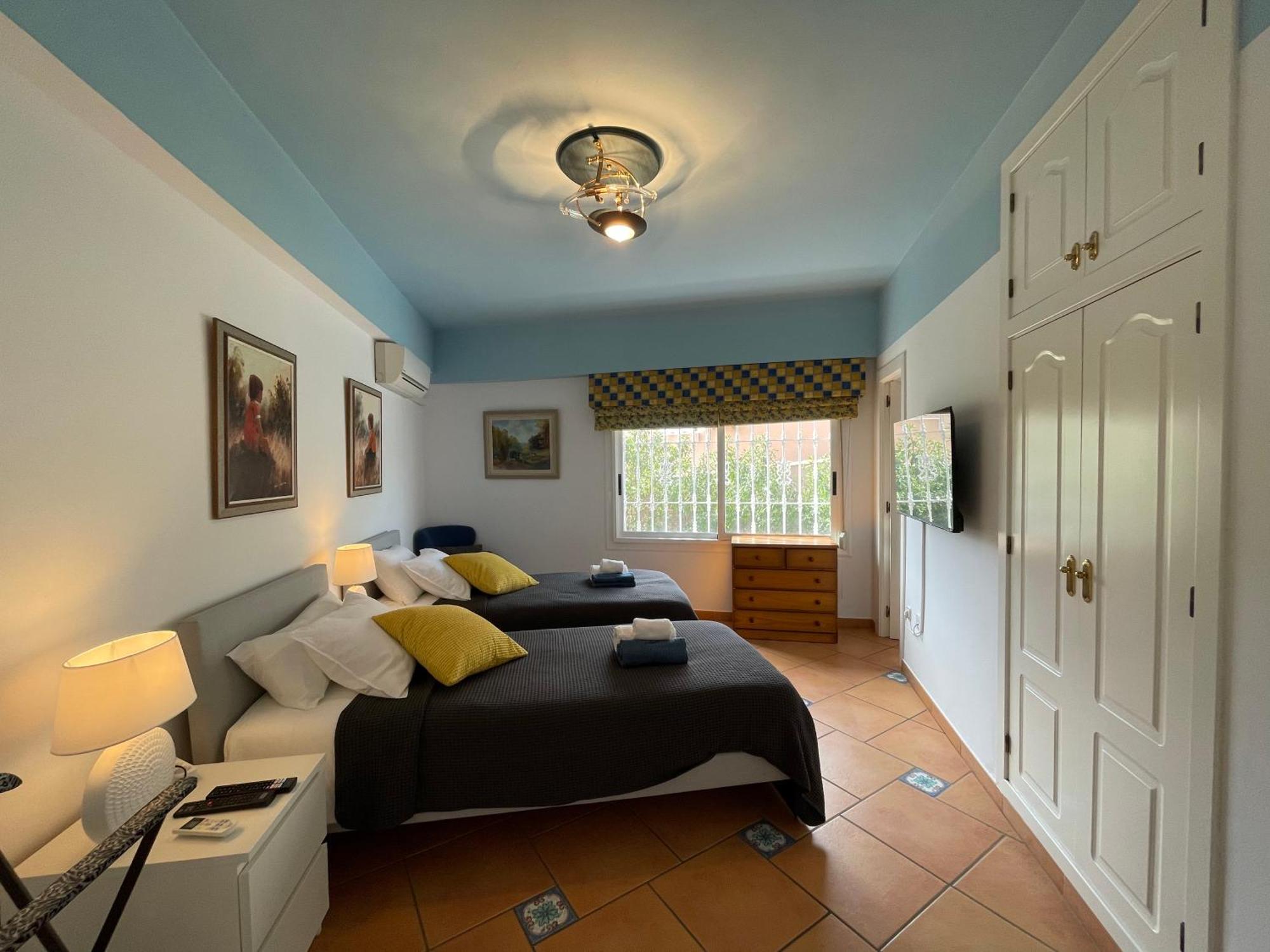 Bed and Breakfast Anna'S Garden Торевьиа Номер фото